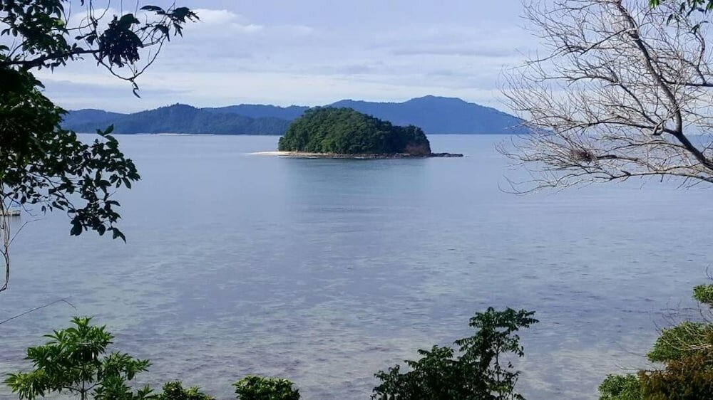 Фото Bigfin Beach Resort