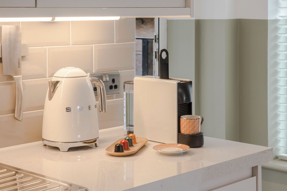 Фото Old Kent Road YourApartment