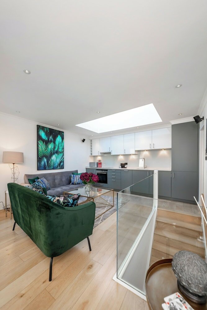 Фото Coco's Place Kensington Private House