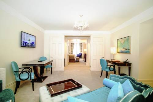 Фото The Apartments by The Sloane Club