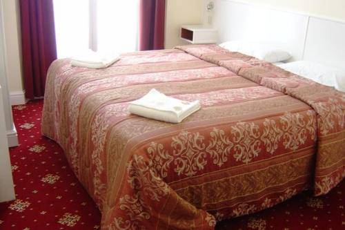 Фото Melbourne House Hotel