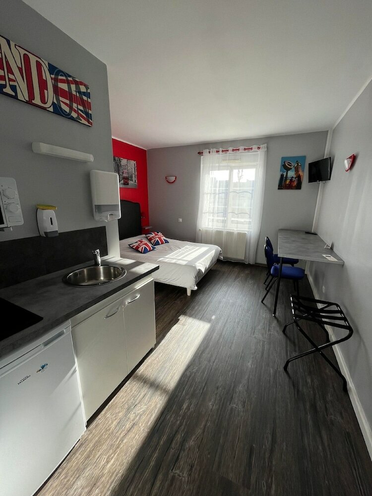 Фото отеля 3