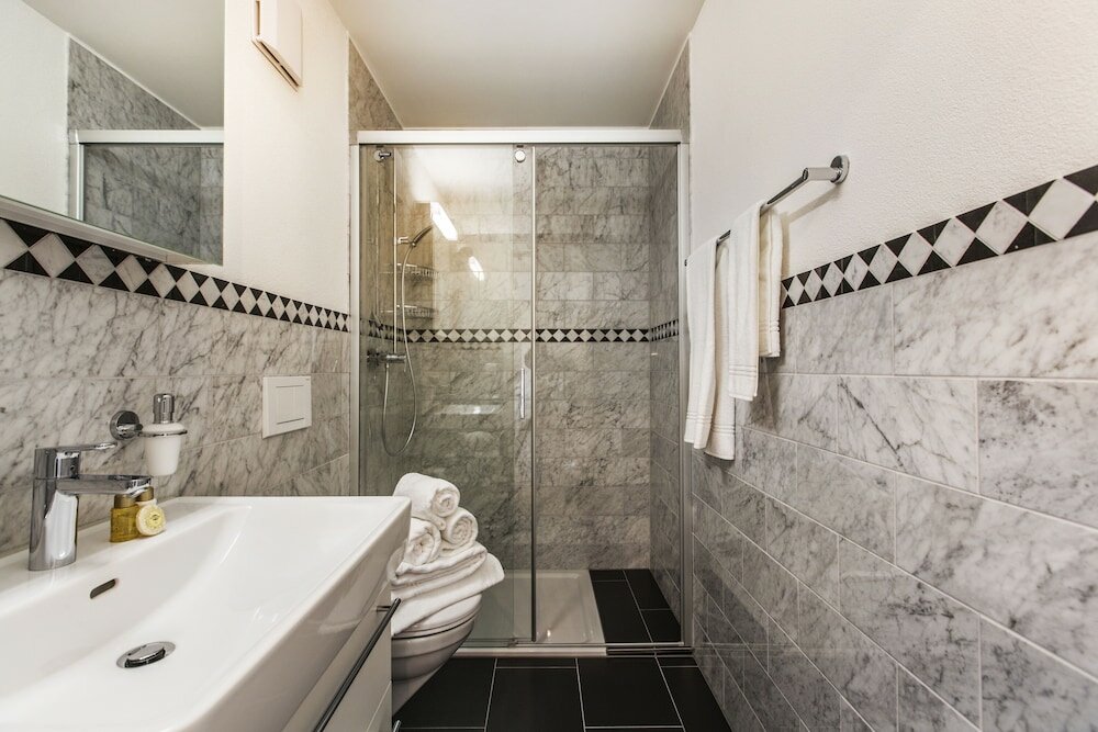 Фото Nest - Stampfenbachstrasse