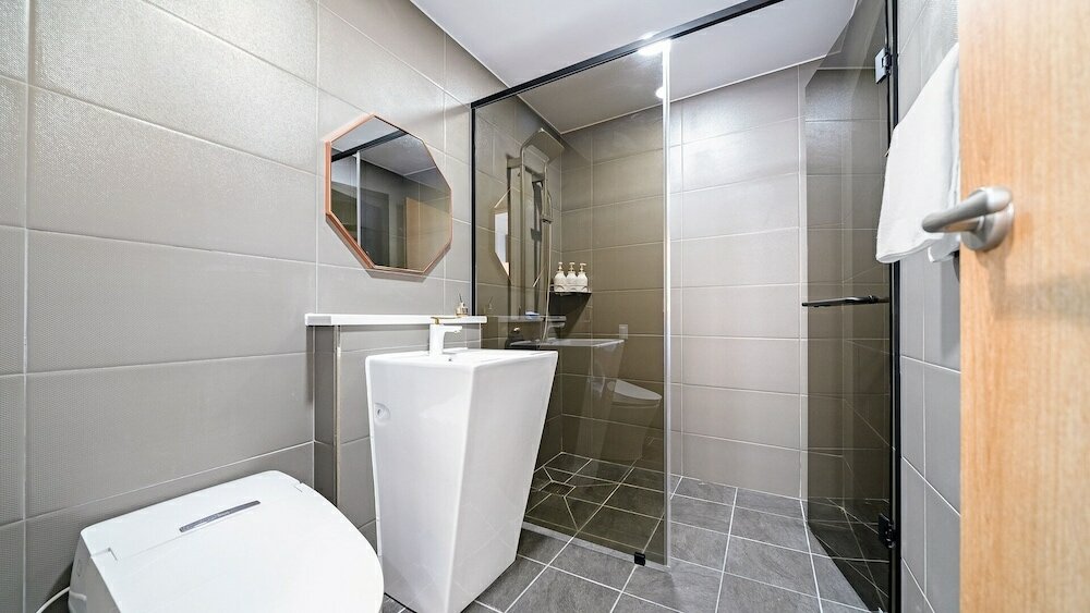 Фото Yeosu Riaeddo Poolvilla Pension