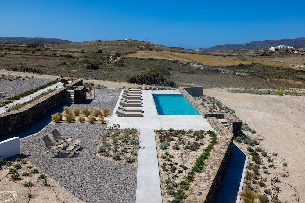 Фото Korfi de Milo