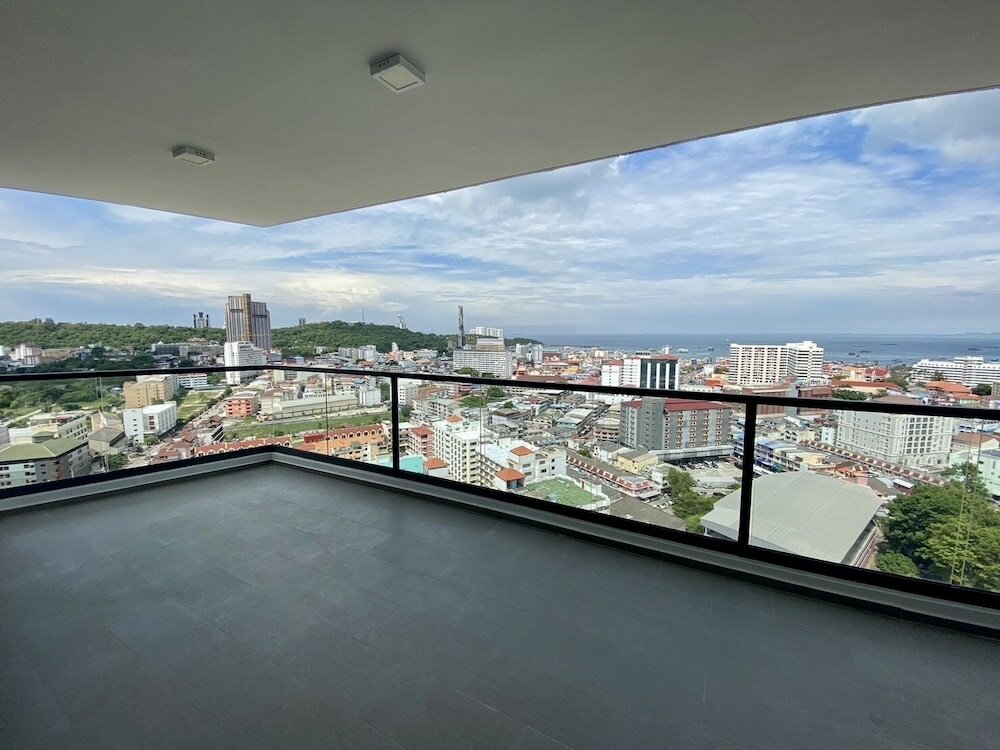 Фото Arcadia Millennium Tower by Psr