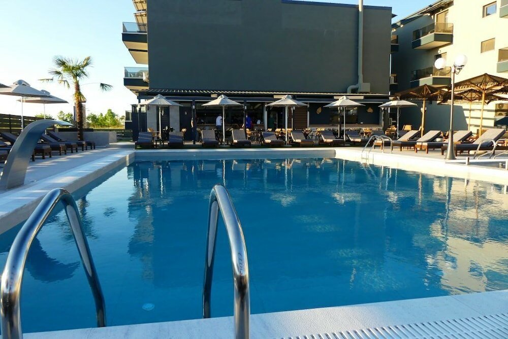 Фото Asteras Studios