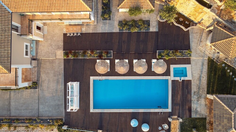 Фото Serenus Luxury Villa