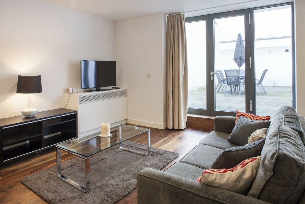 Фото Oxford Street Apartments