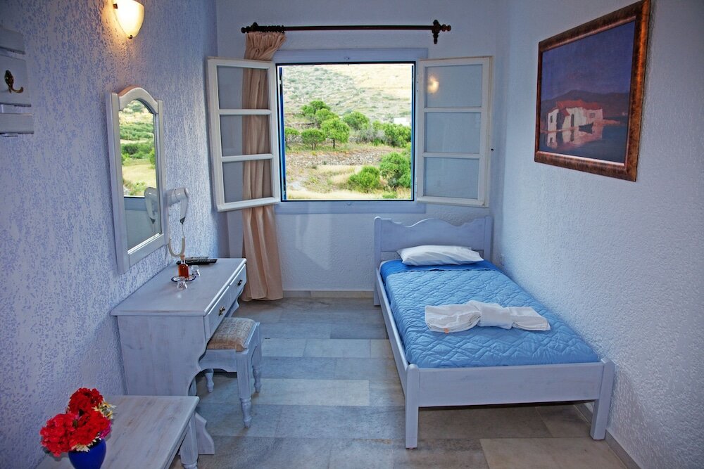 Фото Hotel Saint George Valsamitis