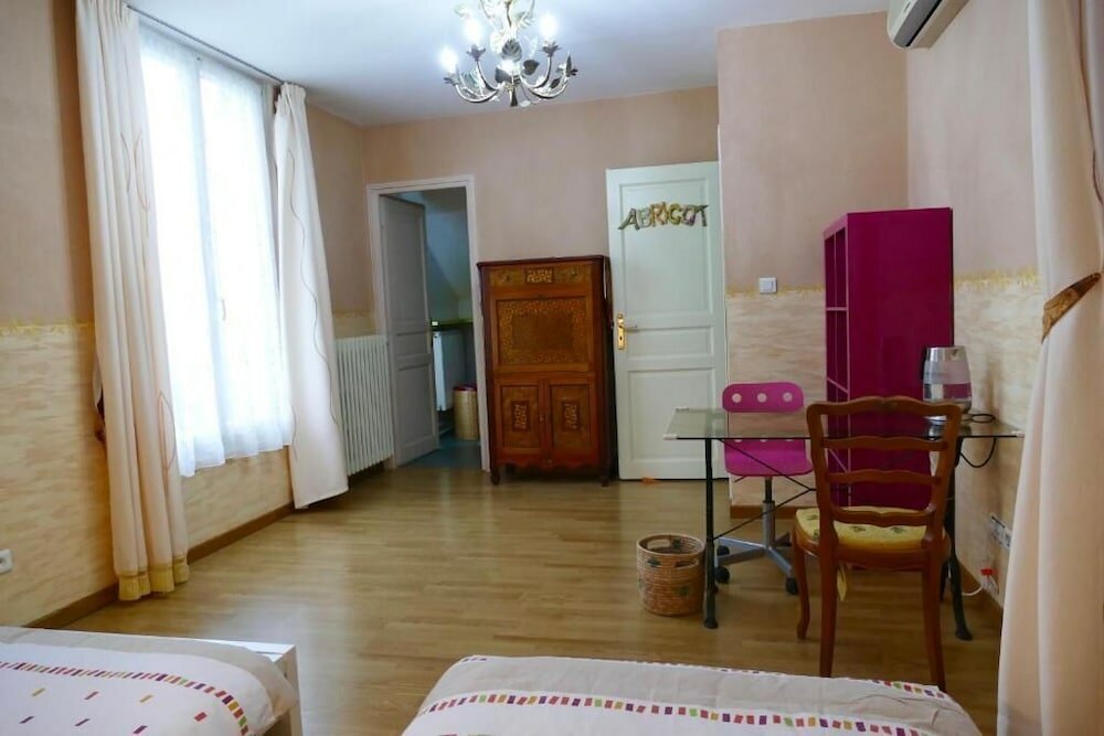 Фото Chalet de Paris