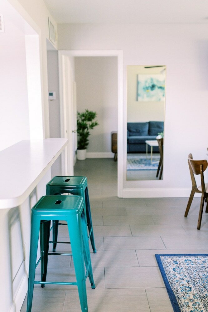 Фото Bayview Apartments by Lowkl