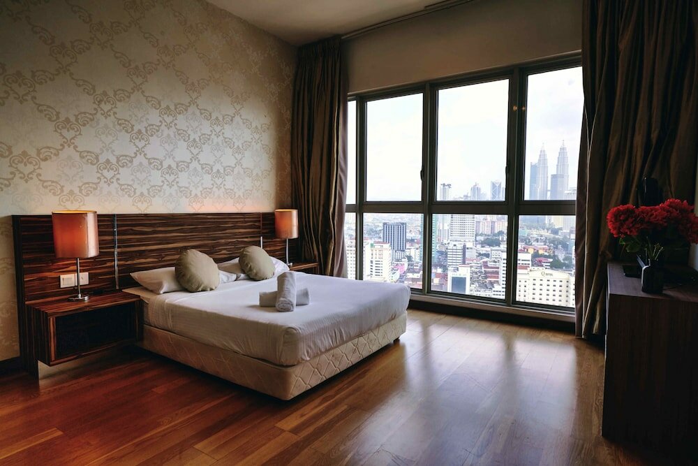 Фото Regalia Residence @ Klcc View Sky Pool by MC