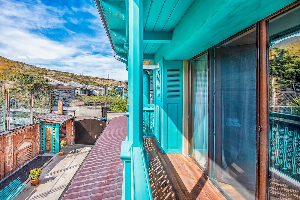 Фото Dzvel Ubanshi