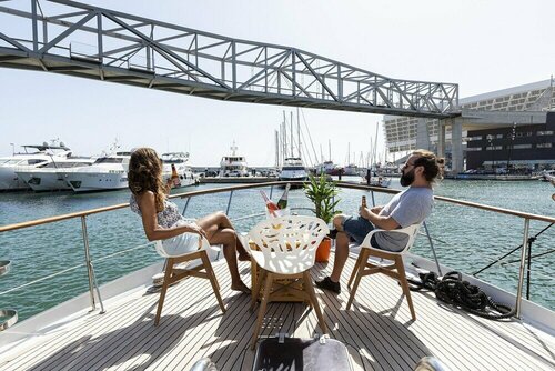 Luxury Boat in Port Forum
