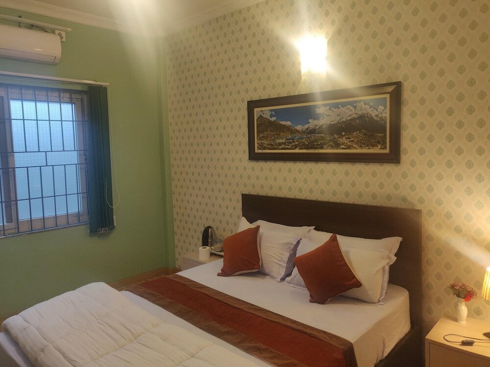 Фото Samakhusi Deluxe Apartment