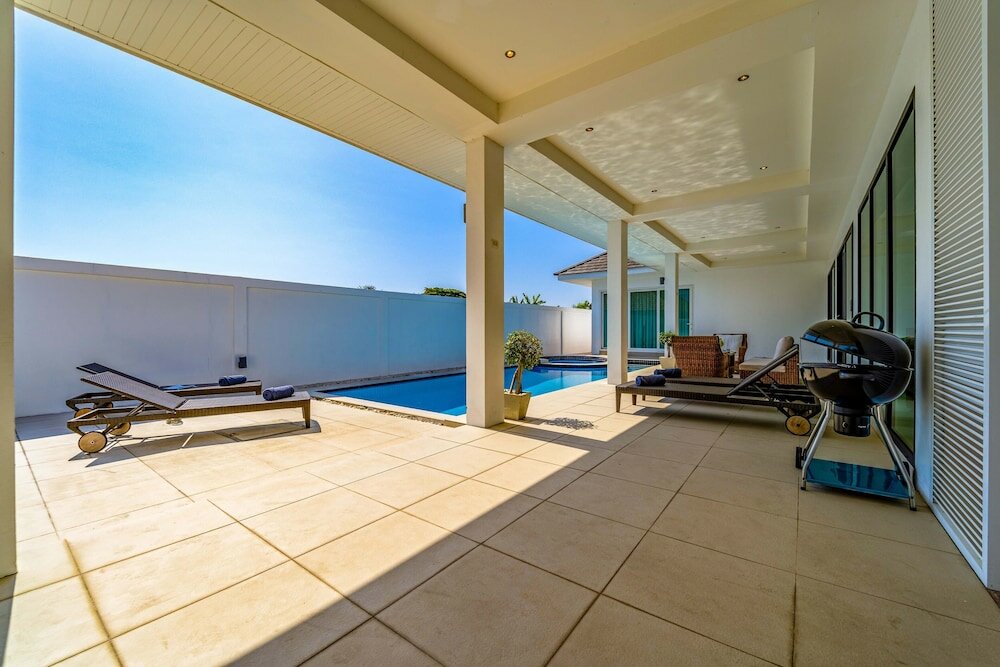 Фото Modern Large 2 Bedroom Pool Villa - Pv2