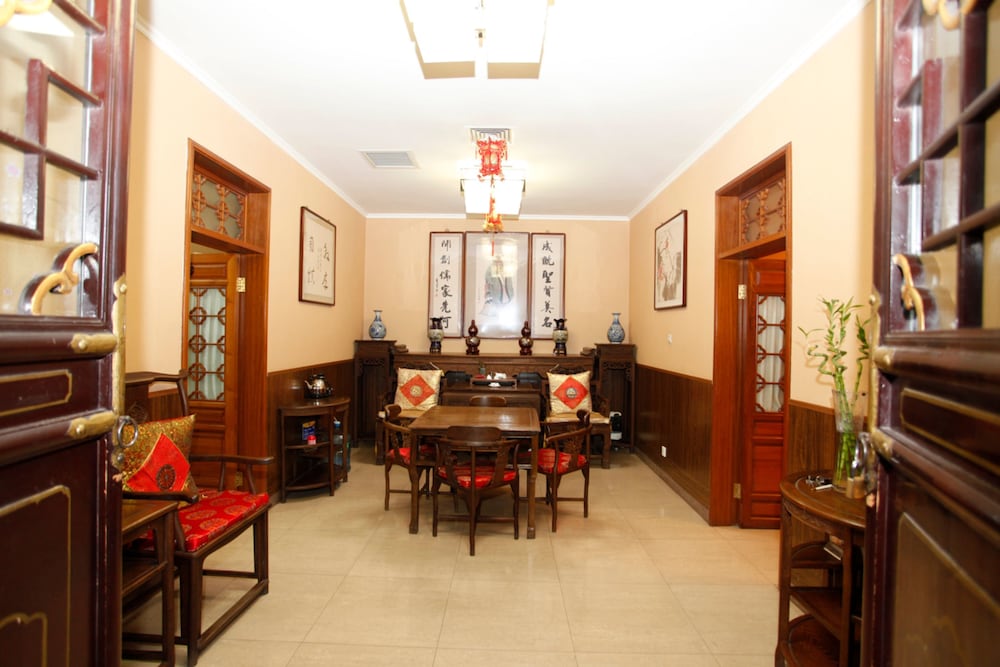 Фото Hong Shan Yi Hotel