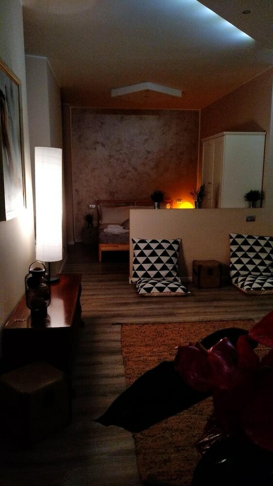 Фото Marconi Rooms - Loggia delle Erbe