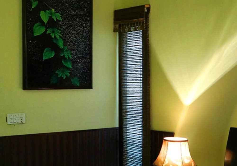 Фото La-Taska Motel