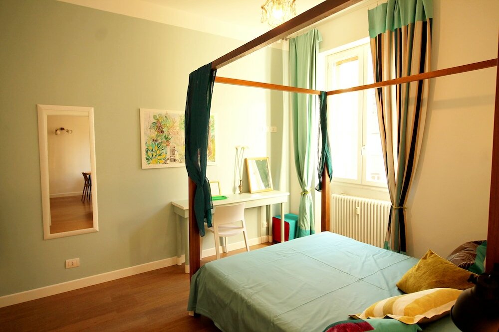 Фото Wonder Colorful Vatican