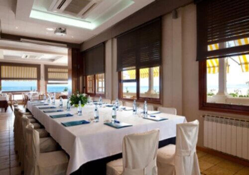 Гостиница Hotel Voramar Benicassim в Беникасиме