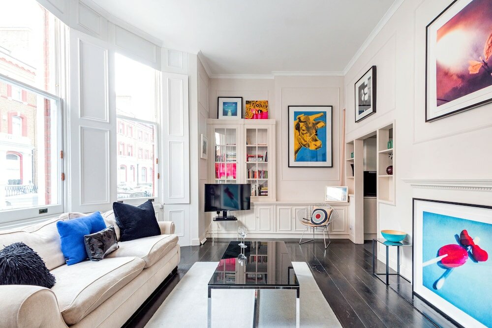 Фото Chic Chelsea Home near South Kensington by UnderTheDoormat