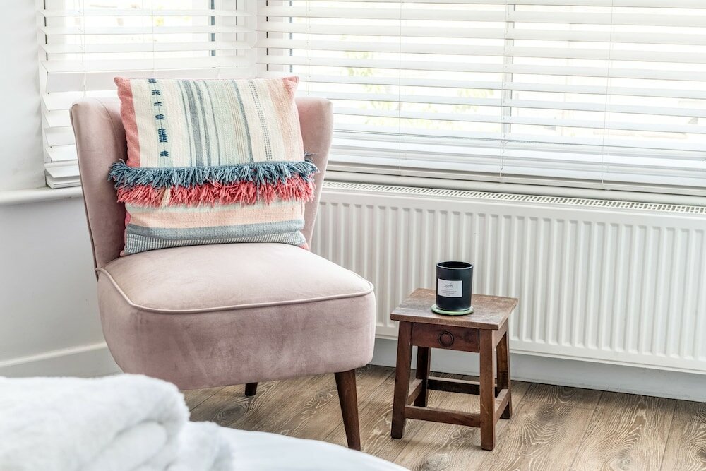 Фото Chic and Cheerful Flat in Willesden Green