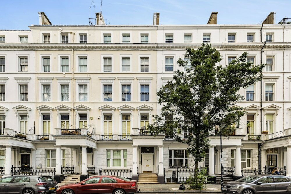 Фото The Kensington High Street Collection