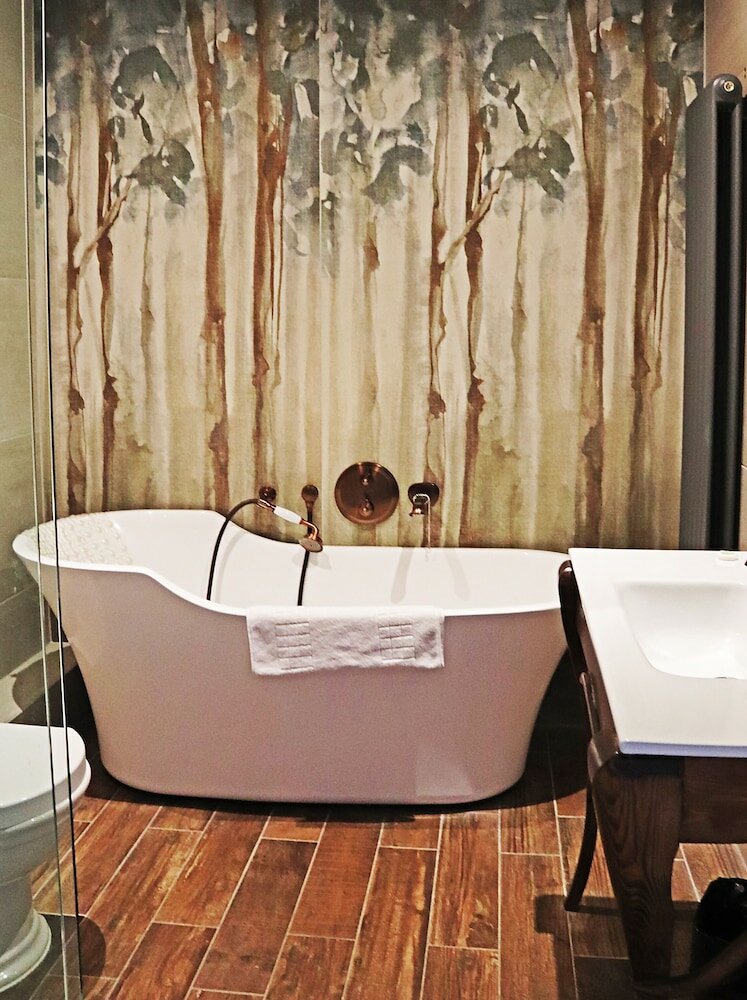 Фото Shillingford Bridge Hotel