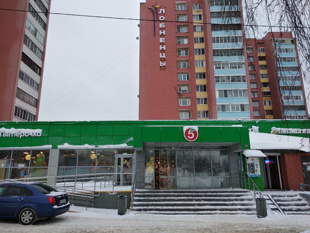 ATM Т-Банк, Lobnja, photo