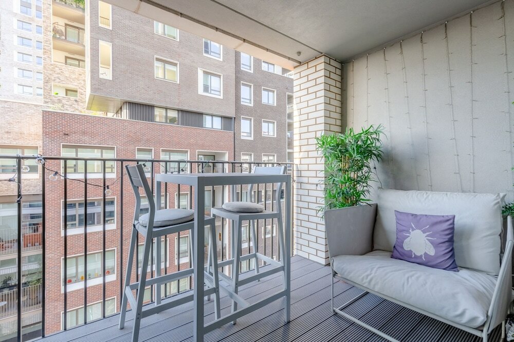 Фото Bright Flat in Elephant & Castle