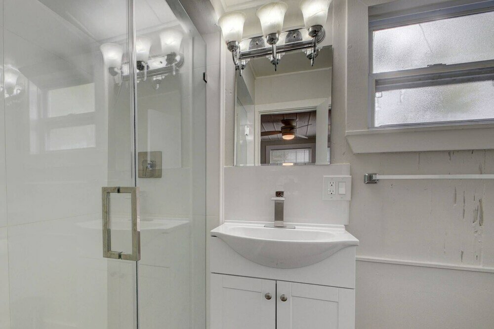 Фото Sunset Home West Palm Beach/close to Downtown Shops Pet Friendly