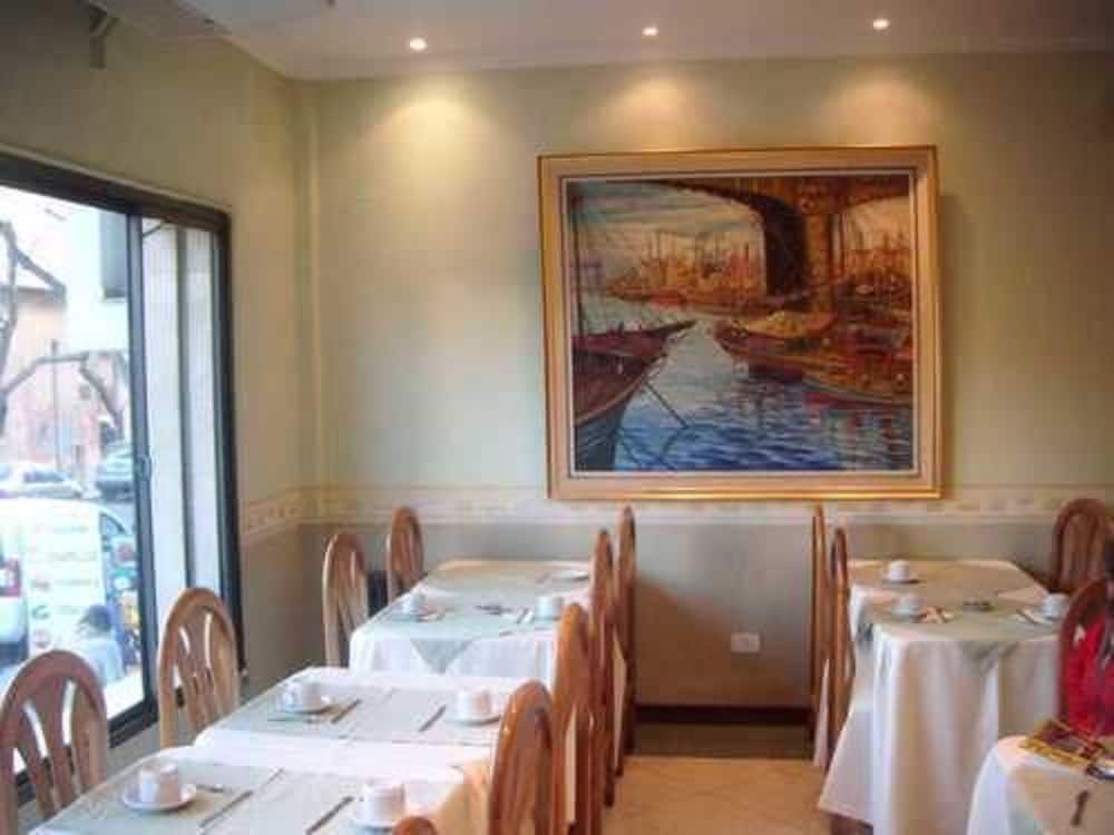 Фото Hotel Ariosto