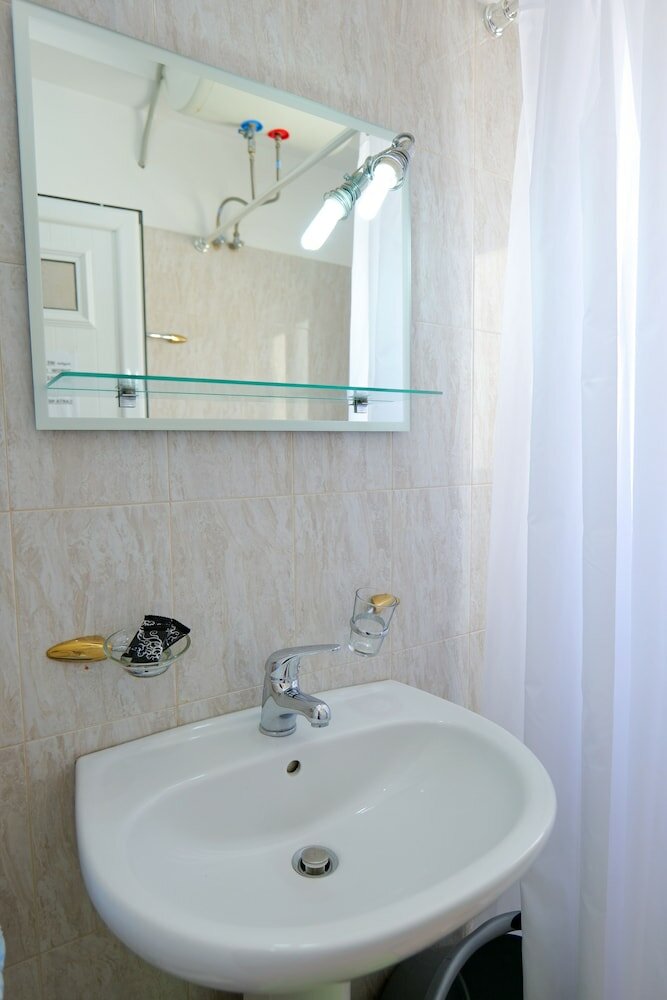 Фото Elidon Apartments