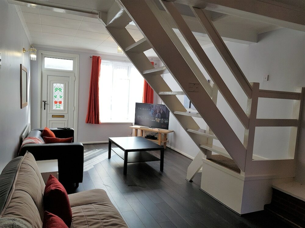 Фото Garden City House- Huku Kwetu