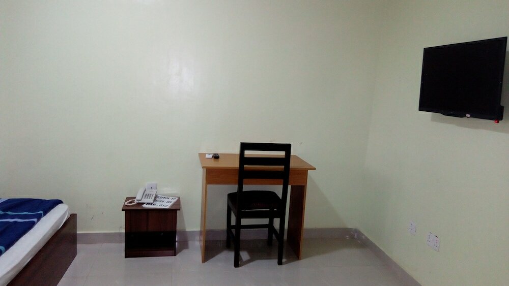 Фото Denposon Royal Hotel