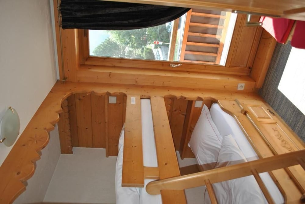 Фото Hotel L'Oustalet