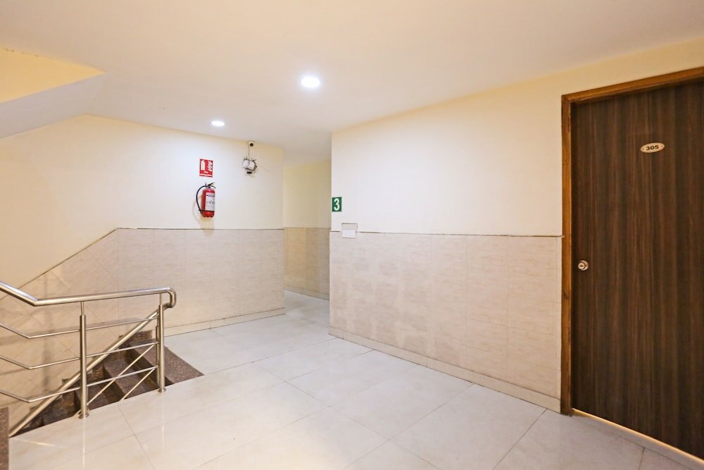 Фото Hotel Paras Delhi Airport