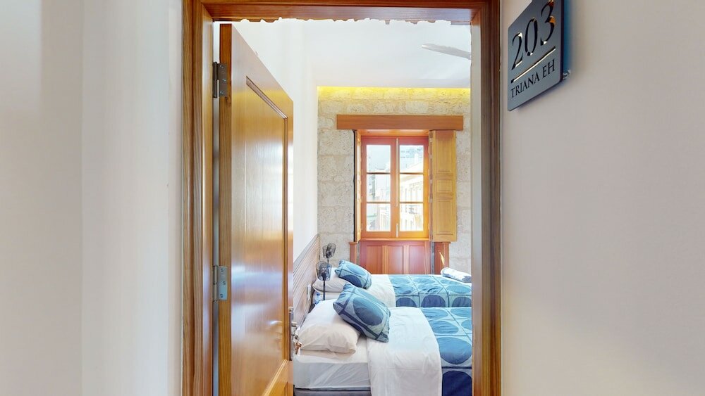 Фото Triana Rooms Eh