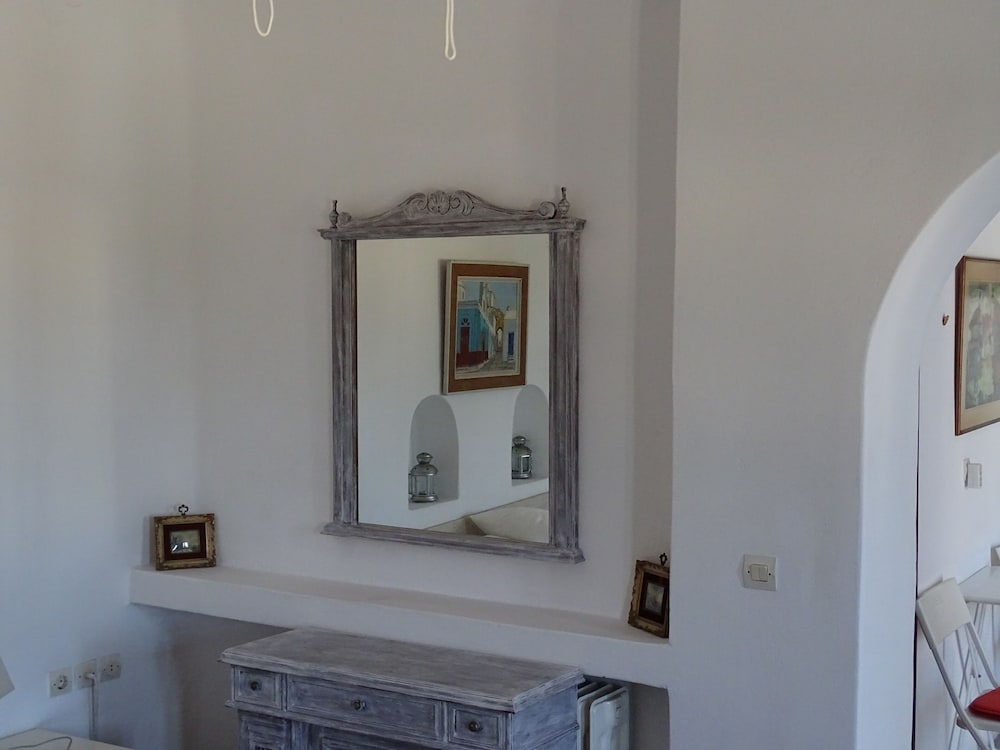 Фото Monolithos Villa