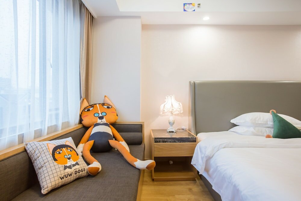 Фото Candice Hotel Apartment