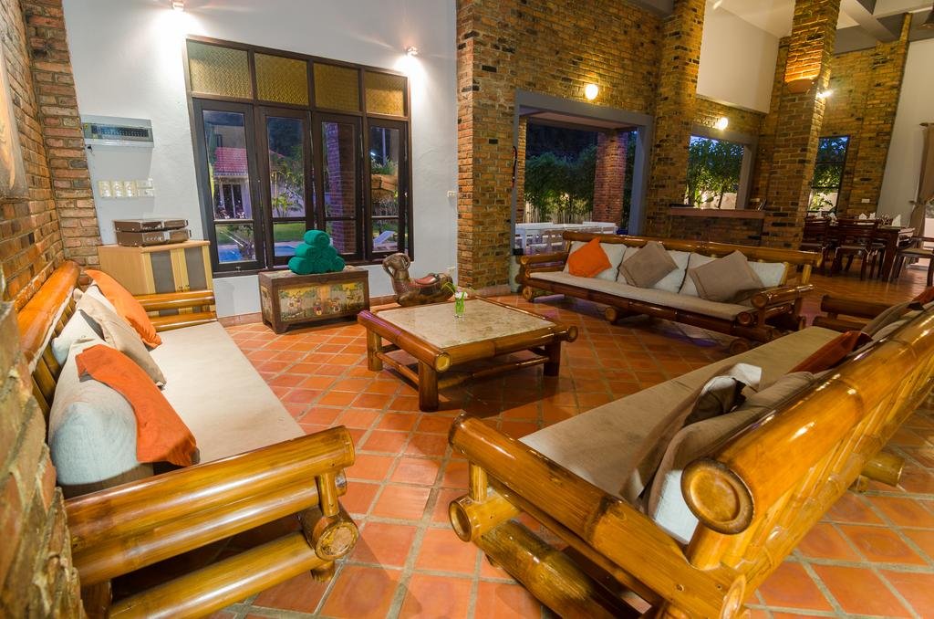 Фото Baan Oriental Villa