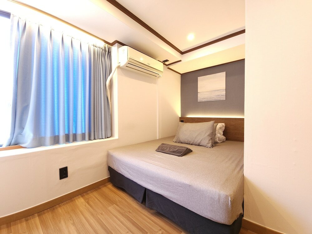 Фото Oyo Rooftop Hostel