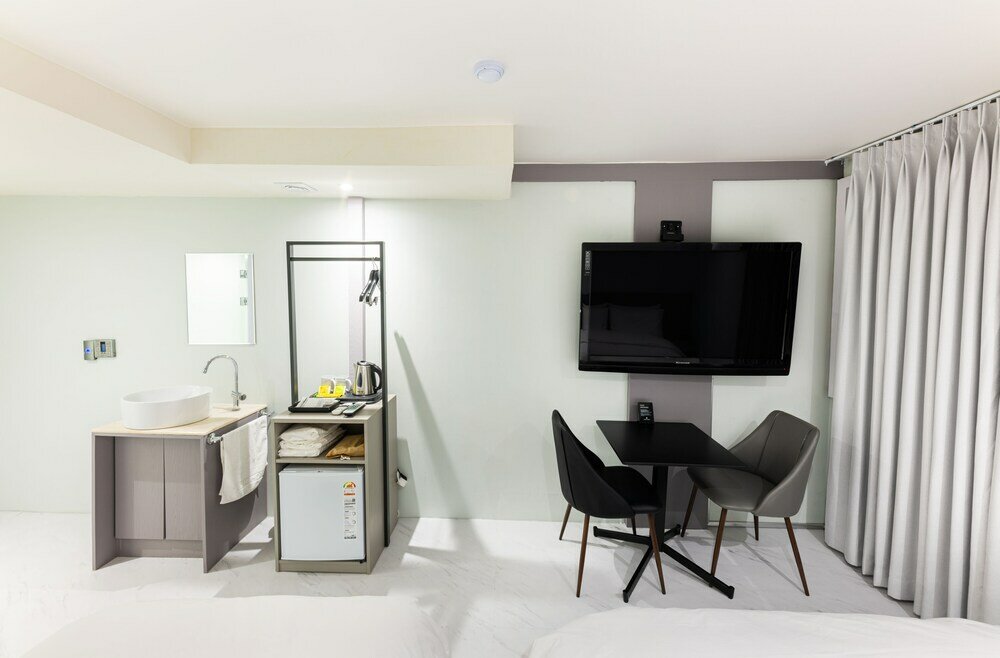 Фото Lenith Hotel Seomyeon