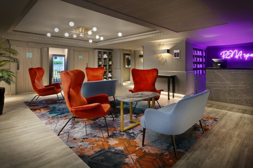 Фото Leonardo Royal Hotel London City - Tower of London