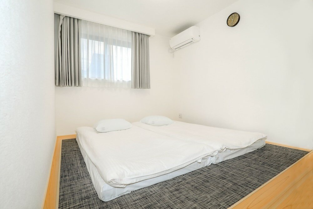 Фото Summer Lotus House Osaka