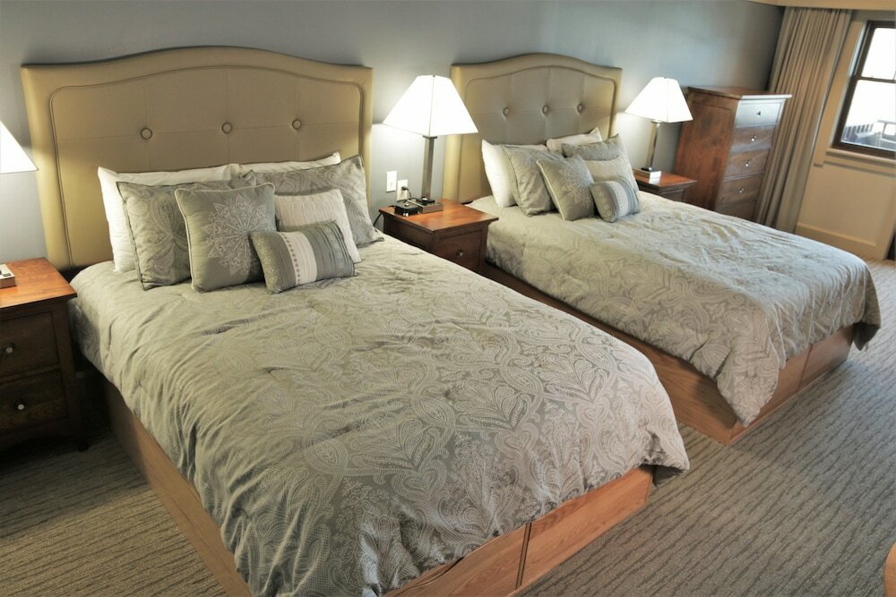 Фото Silver Bay Inn and Conference Center