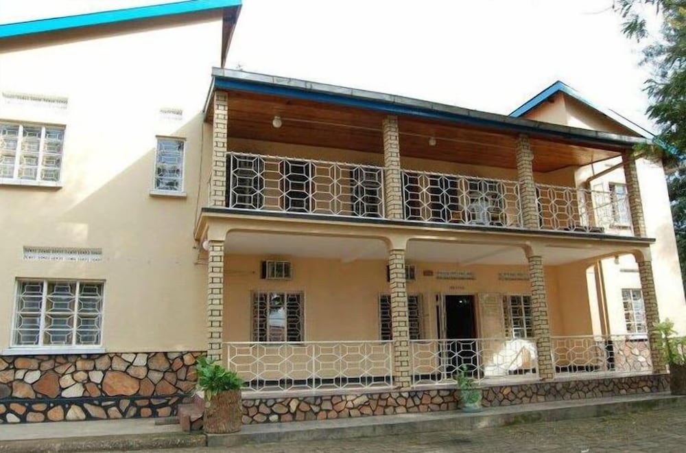 Фото Rwenzori International Hotel
