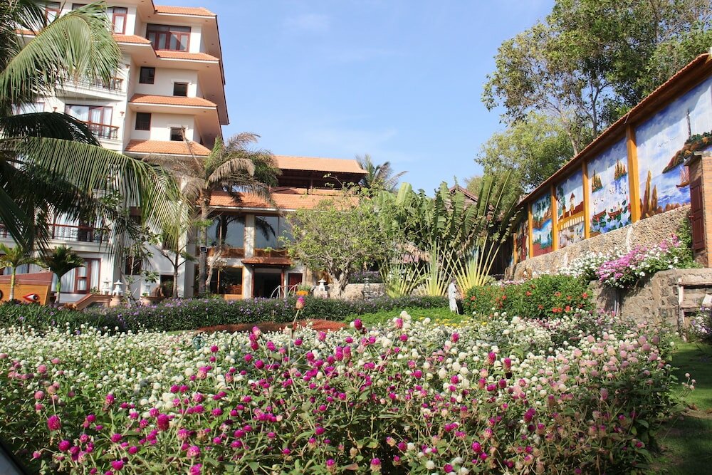 Фото Ca Ty Mui Ne Resort